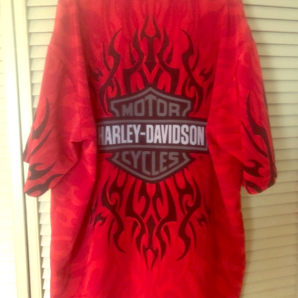 Men’s Harley Davidson “silk feel” Mechanic Shirt.